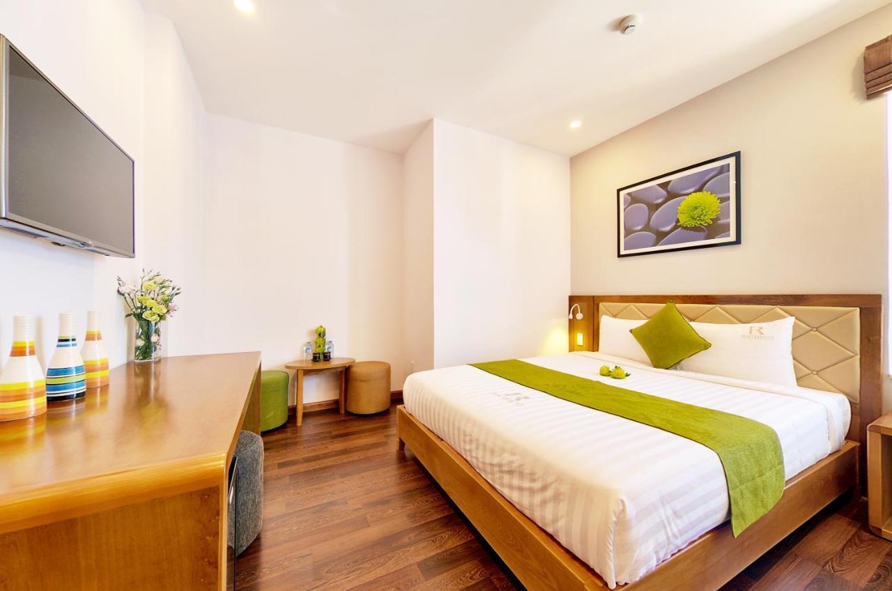 Richico Garden Beach Hotel Da Nang Buitenkant foto