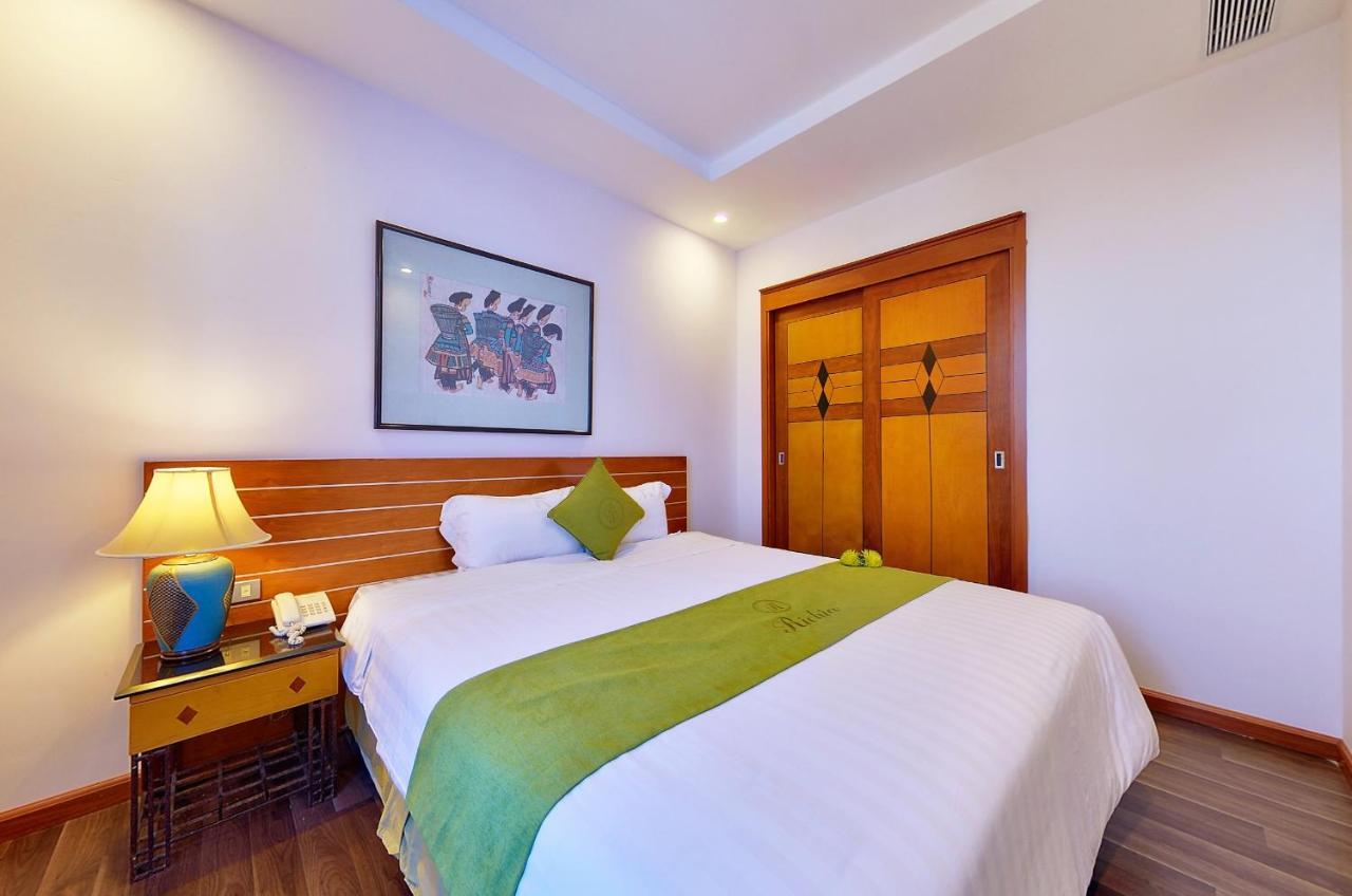 Richico Garden Beach Hotel Da Nang Buitenkant foto