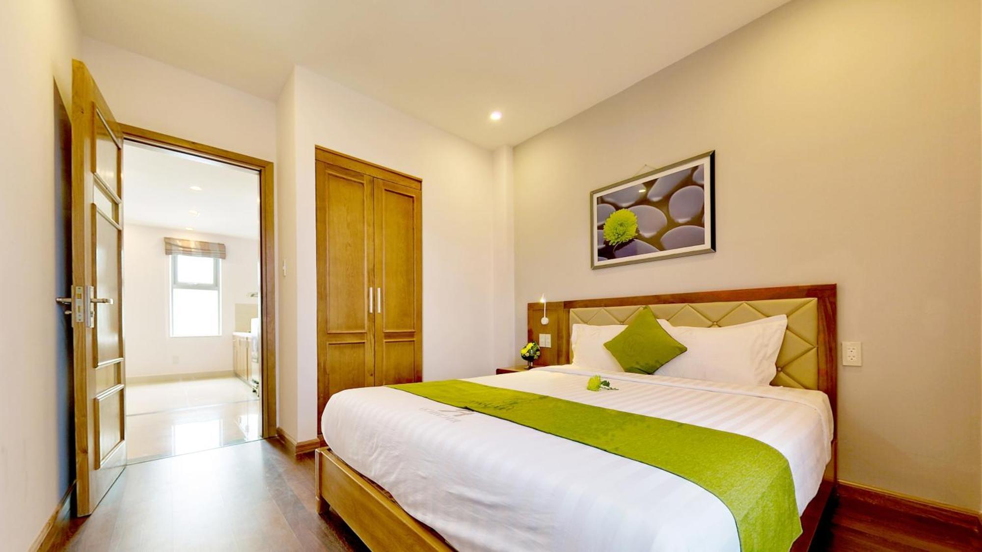 Richico Garden Beach Hotel Da Nang Buitenkant foto