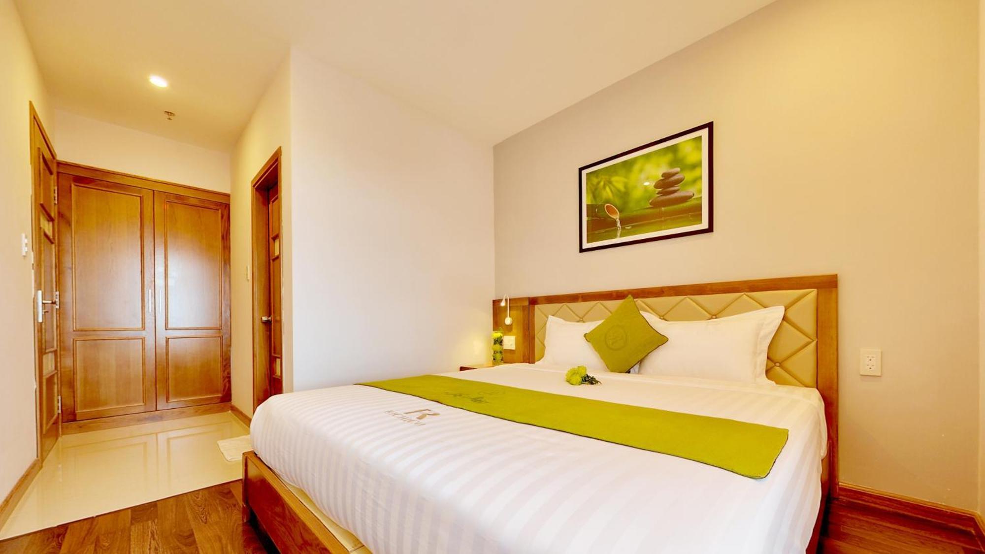 Richico Garden Beach Hotel Da Nang Buitenkant foto