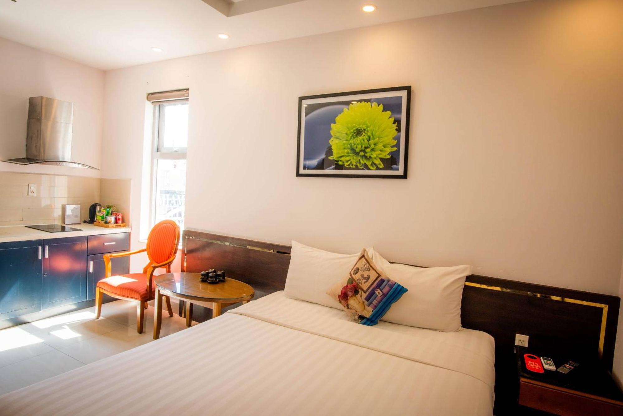 Richico Garden Beach Hotel Da Nang Buitenkant foto